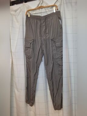 Standard Cloth Cargo Joggers